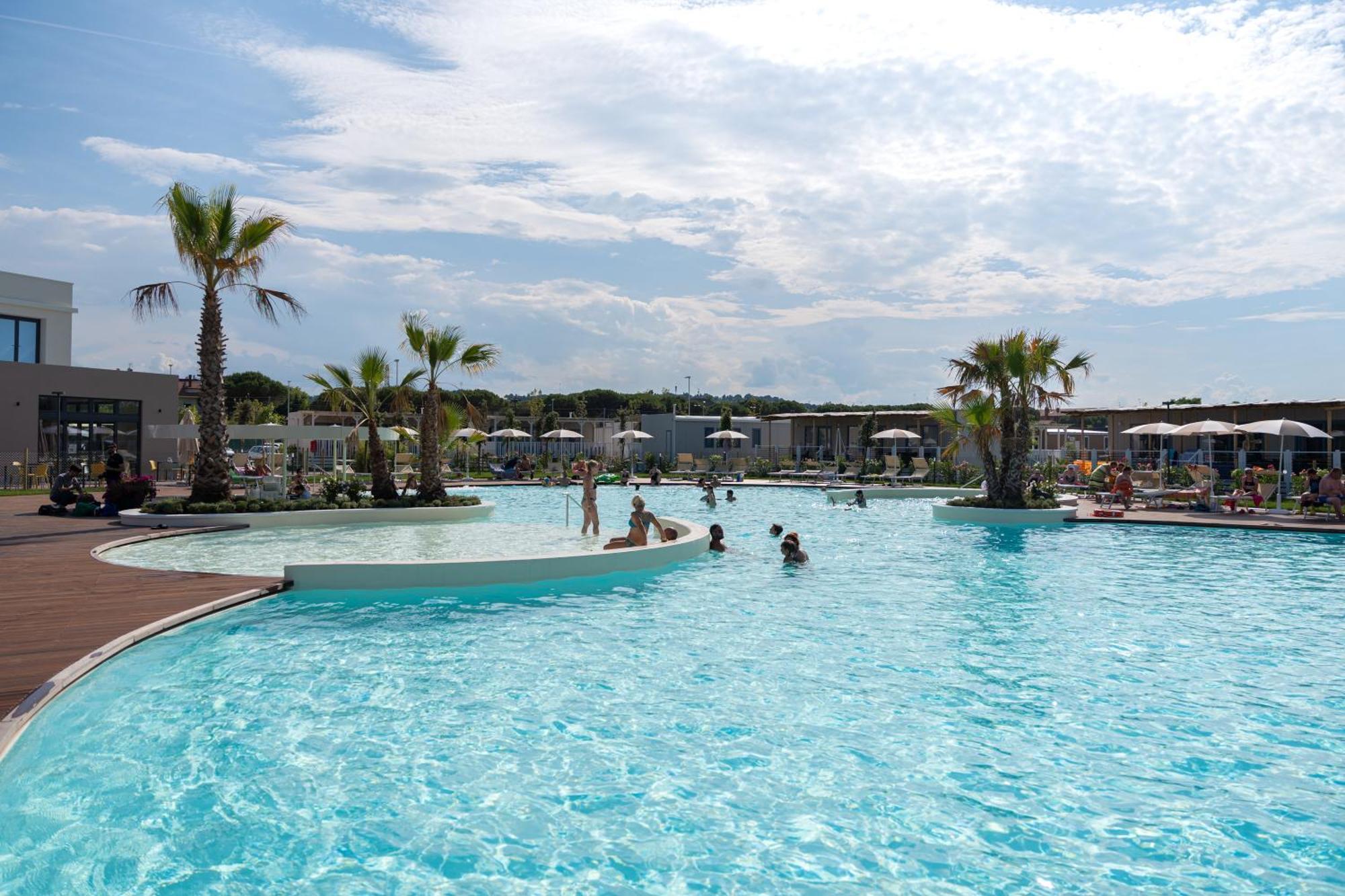 Club Del Sole Romagna Family Resort Риччоне Экстерьер фото